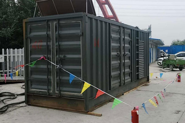 乐亭发电机租赁空气滤清器多久更换一次？